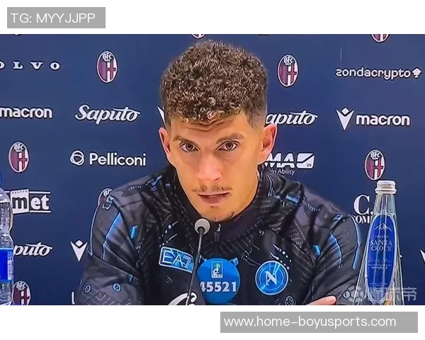 迪洛伦佐澄清点球争议强调摔倒是因真实身体接触 迪洛伦佐澄清点球争议强调摔倒是因真实身体接触